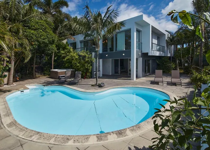 Luxury Retreat With Pool & Views Villa Sao Roque (Sao Miguel)