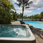 Luxury Retreat With Pool & Views Villa