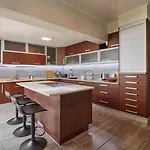 Luxury Retreat With Pool & Views Вилла